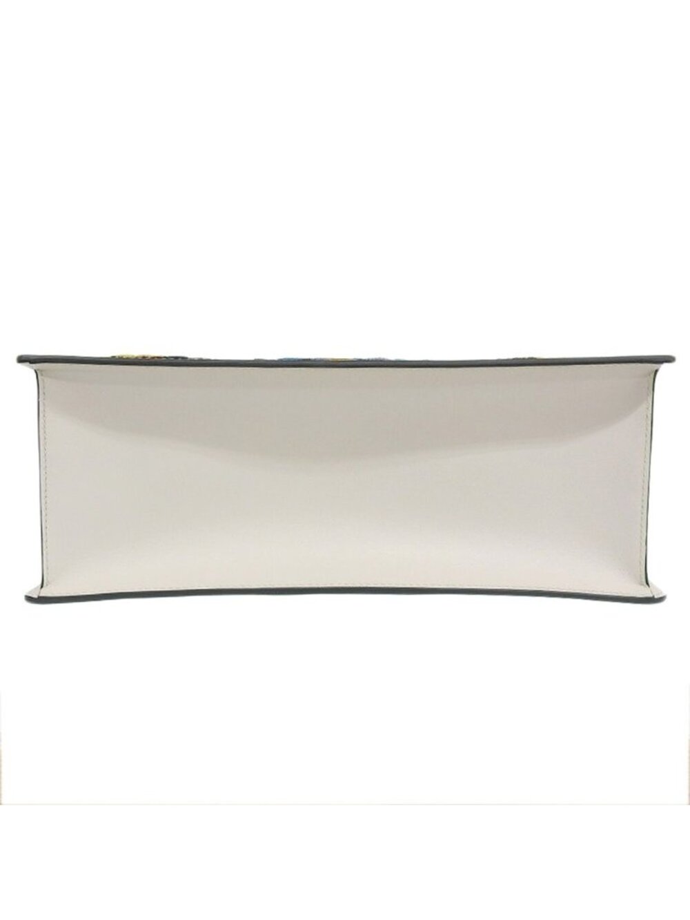 Gucci Sylvie Rose Applique Shoulder Bag - Picture 3 of 8